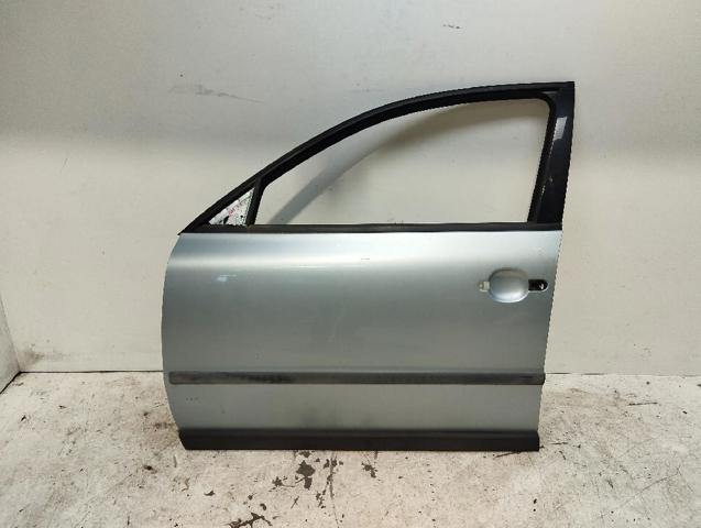 Porta dianteira esquerda 3B4831051BE VAG