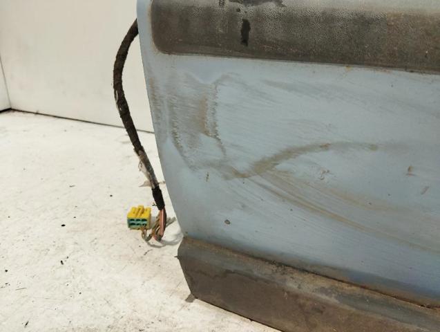 Porta dianteira esquerda 3B4831051BE VAG