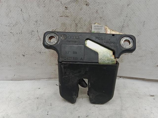 Fecho de tampa de porta-malas (de 3ª/5ª porta traseira) 3B5827505A VAG