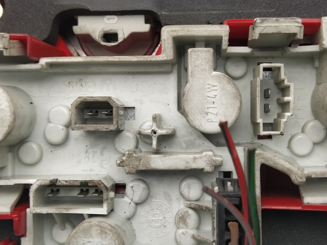 3B5945096 Фонарь задний правый купить Ровно