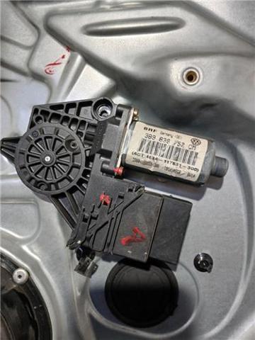 3B9839756C VAG купить в Полтава