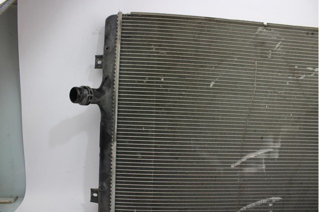 Radiador de água para Audi A3 (8P1) (2003-2012) 1.6 TDI CAYC 3C0121253Q