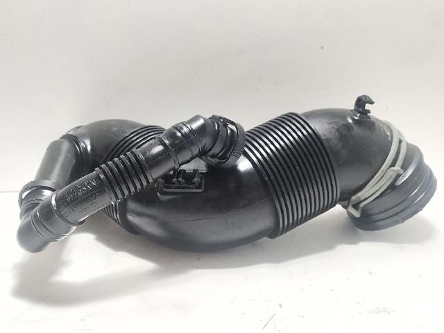 Cano derivado de ar do medidor de consumo do ar Volkswagen Passat 3C2