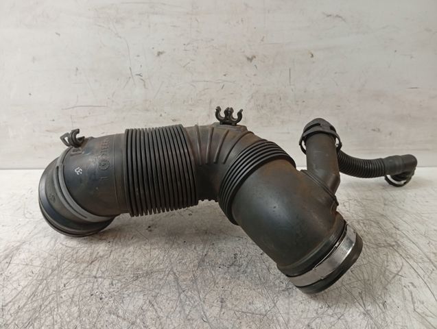 Cano derivado de ar do medidor de consumo do ar Volkswagen Passat 3C2