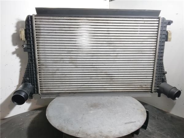 3C0145805AN VAG Радиатор интеркуллера купить в Кривой Рог