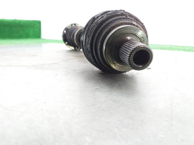 3C0407271AE VAG Левая полуось купить в Чернигов