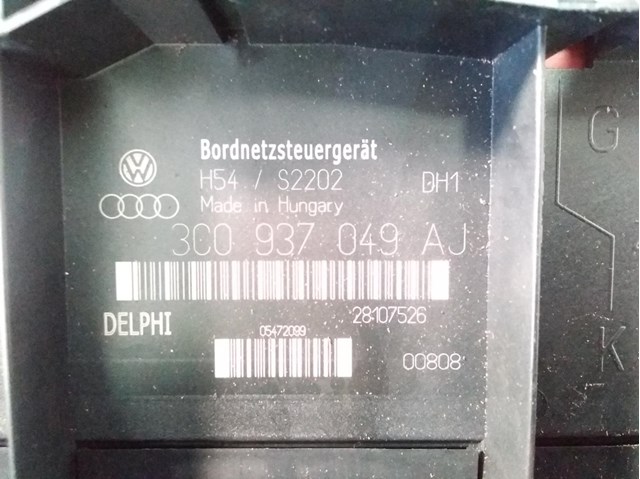 Relés de caixa / fusíveis para Volkswagen Passat 2.0 tdi 16v bkp 3C0937049AJ