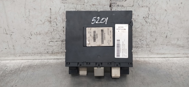 Relés de caixa / fusíveis para assento leon 2.0 tdi 16v bkd 3C0937049E