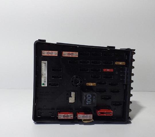 Unidade de dispositivos de segurança Volkswagen Passat 3C2