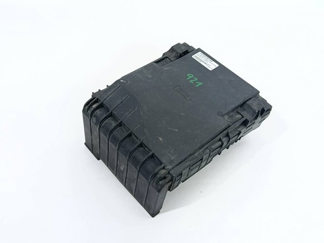 Unidade de dispositivos de segurança Volkswagen Passat 3C2