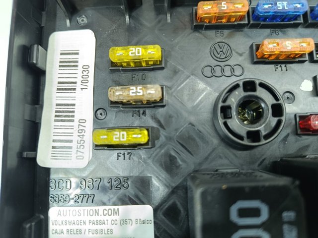 Unidade de dispositivos de segurança Volkswagen Passat 3C2