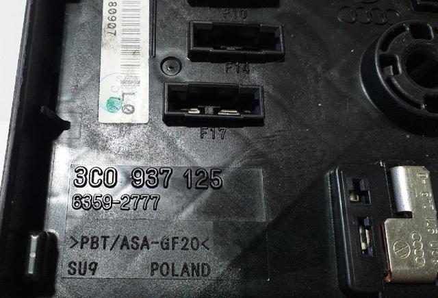 Unidade de dispositivos de segurança Volkswagen Passat 3C2