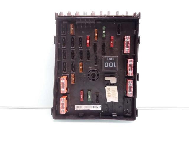 Unidade de dispositivos de segurança Volkswagen Passat 3C2