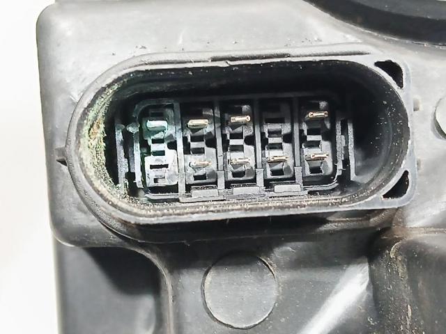 3C0941006AA VAG Правая фара купить в Николаев