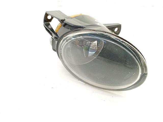 VAG 3C0941700B Фара противотуманная правая в наличии Черновцы