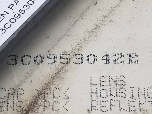 VAG 3C0953042E Поворотник правый в наличии Одесса