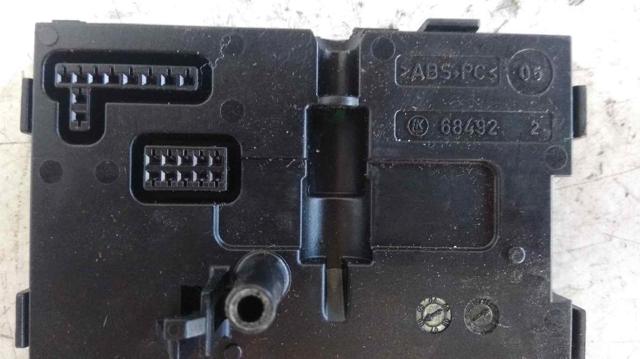 Comutador instalado na coluna da direção, montado Volkswagen Passat 3C2