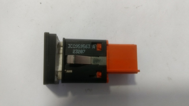 VAG 3C0959563A в наличии Николаев