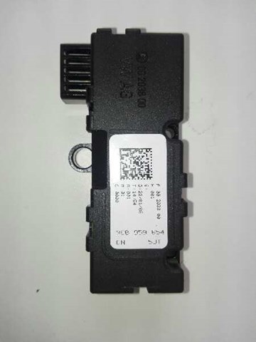 Sensor para Volkswagen Passat 2.0 TDI 16V BKP 3C0959654