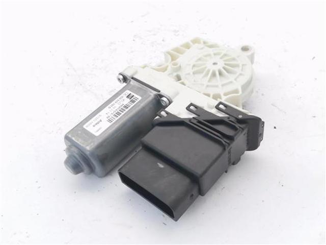 VAG 3C0959703D Мотор стеклоподъемника двери задней левой в наличии Ирпень