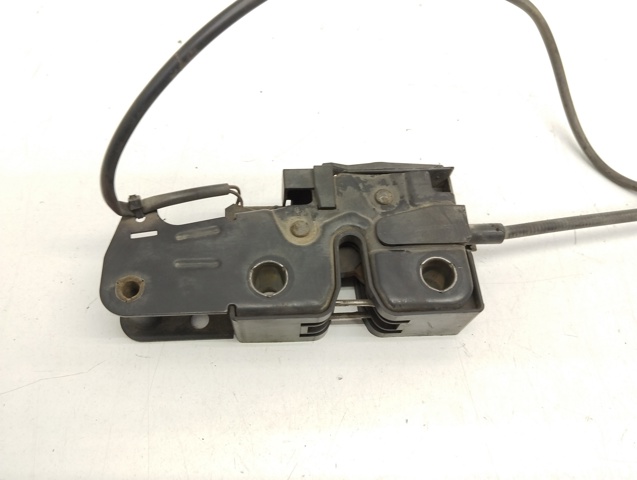 Fecho da capota Volkswagen Passat 3C2