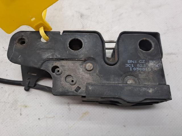 Fecho da capota Volkswagen Passat 3C2