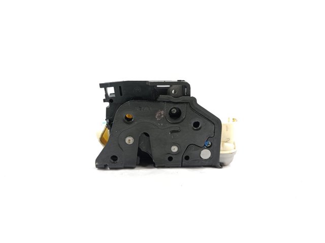 Fecho da porta dianteira esquerda 3C1837015A VAG