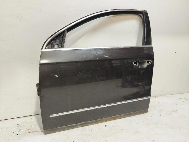 Porta dianteira esquerda Volkswagen Passat 3C2