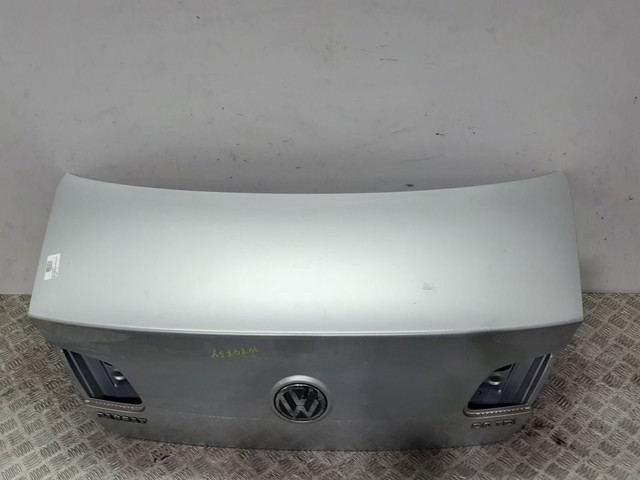 Tampa de porta-malas Volkswagen Passat 3C2