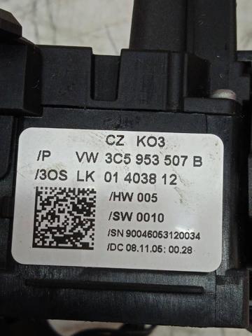 Comutador instalado na coluna da direção, montado Volkswagen Passat 3C2