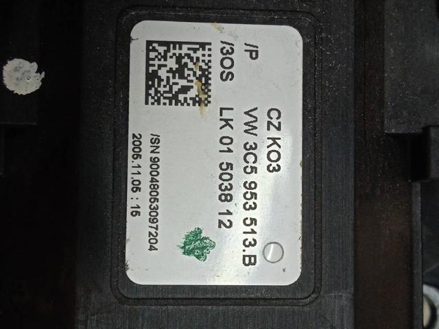 Comutador instalado na coluna da direção, montado Volkswagen Passat 3C2