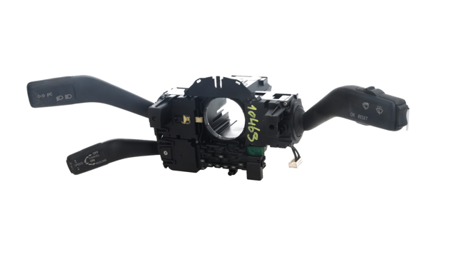 Comutador instalado na coluna da direção, montado Volkswagen Passat 3C2