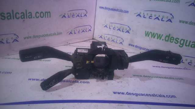 Comutador instalado na coluna da direção, montado 3C5953513C VAG