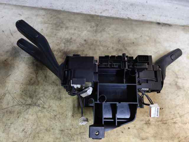 Comutador instalado na coluna da direção, montado 3C5953513C VAG