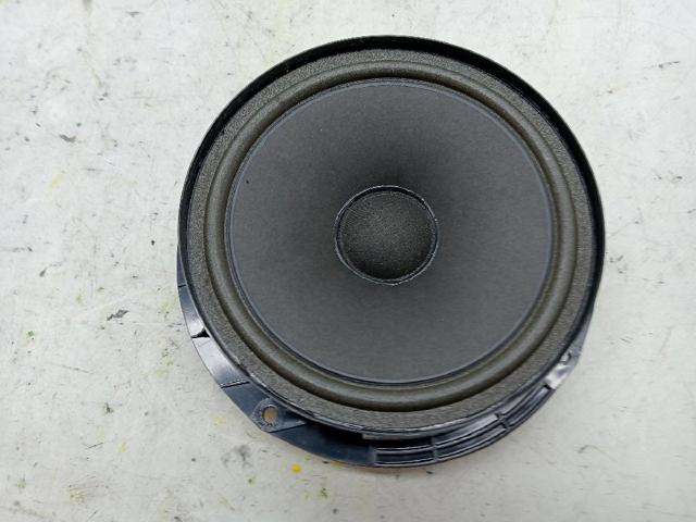 3C8035453 VAG Динамик передней двери купить в Павлоград