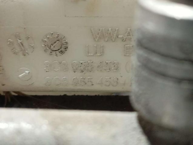 VAG 3C8955453 Бачок омывателя в наличии Киев