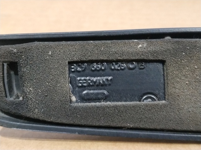 VAG 3C9860025 в наличии Черкассы