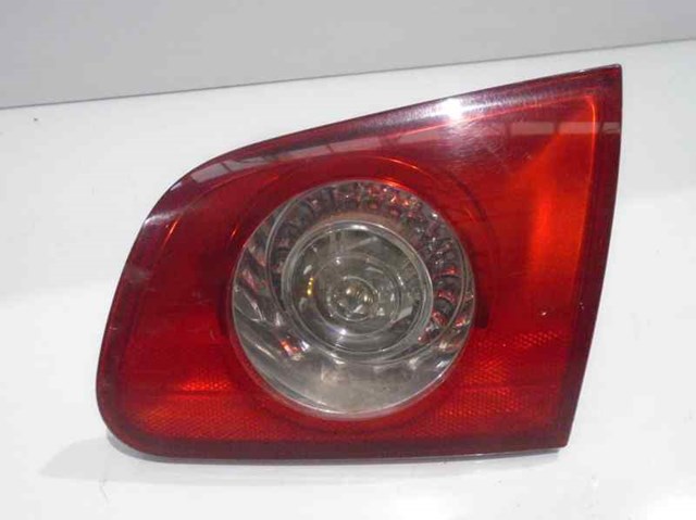 Luz traseira interna direita para Volkswagen Passat 3C9945094