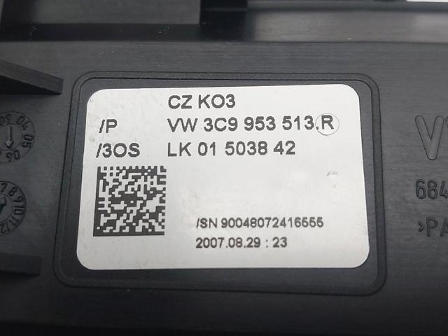 Comutador instalado na coluna da direção, montado Volkswagen Passat 3C2