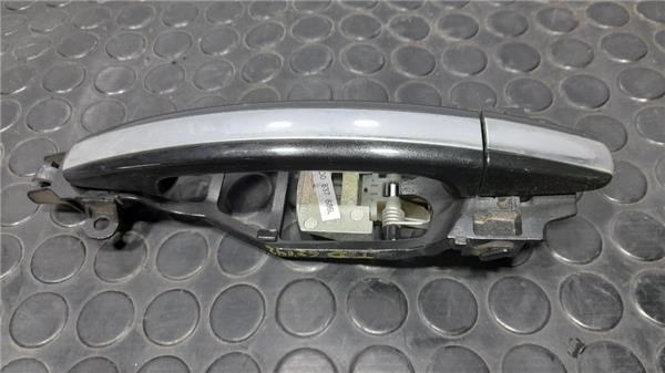 3D0837886L VAG Держатель наружной ручки двери задней правой купить в Кривой Рог
