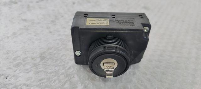 Fecho de ignição Volkswagen Touareg 1 7LA, 7L6, 7L7