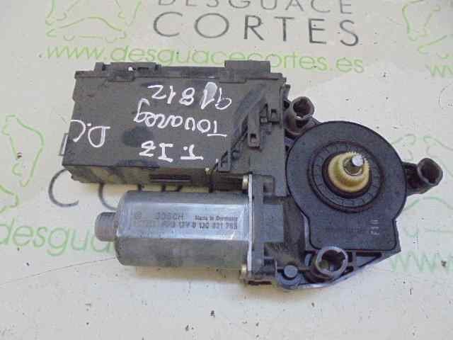 Motor do vidro traseiro esquerdo para Volkswagen Touareg 2.5 R5 TDI BAC 3D0959795C