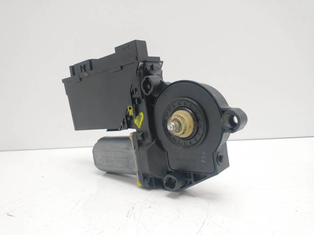 3D0959795C VAG Мотор стеклоподъемника двери задней левой купить в Житомир