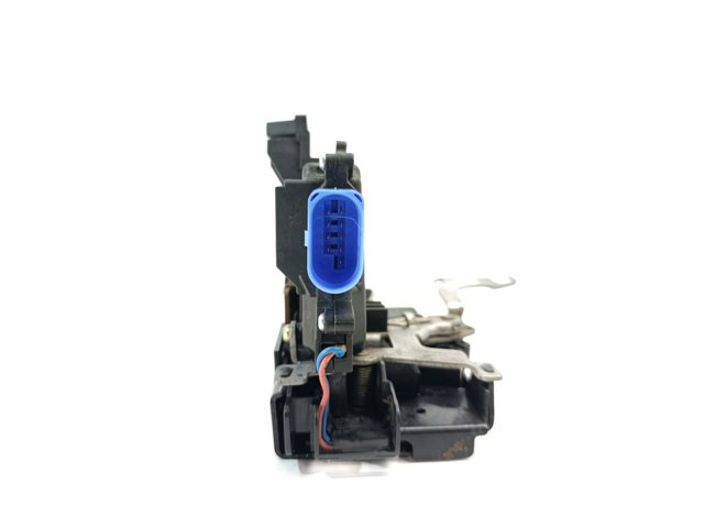 Fecho da porta dianteira esquerda 3D1837015 VAG