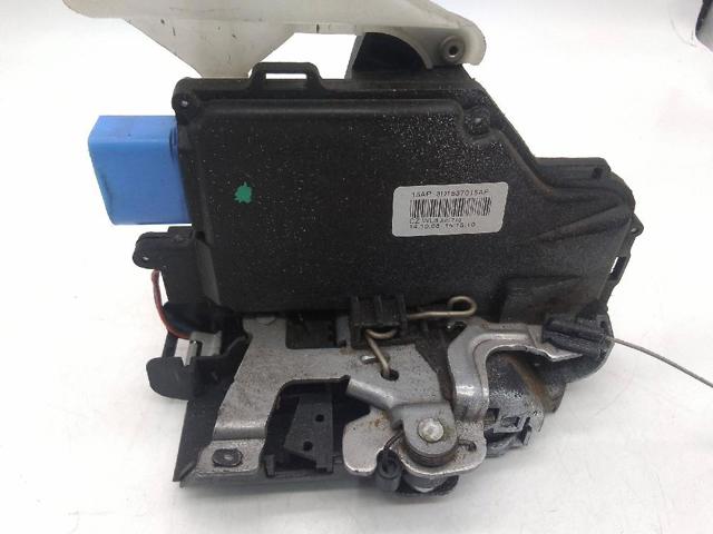 Fecho da porta dianteira esquerda Volkswagen Golf 521