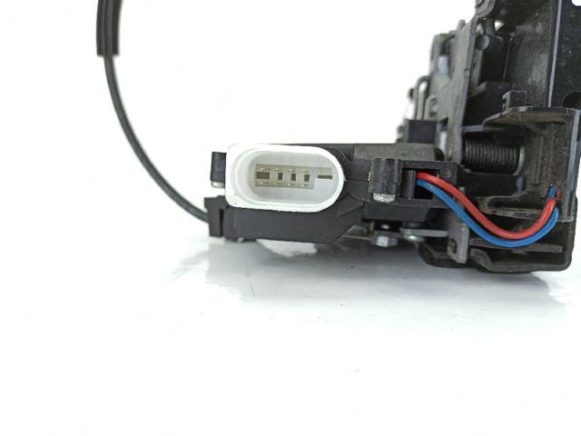 Fecho da porta dianteira esquerda Volkswagen Golf 521