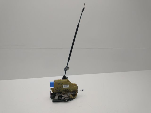 Fecho da porta dianteira esquerda 3D1837015AD VAG