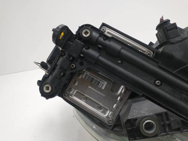 VAG 3D1941017N Фара левая в наличии Кривой Рог