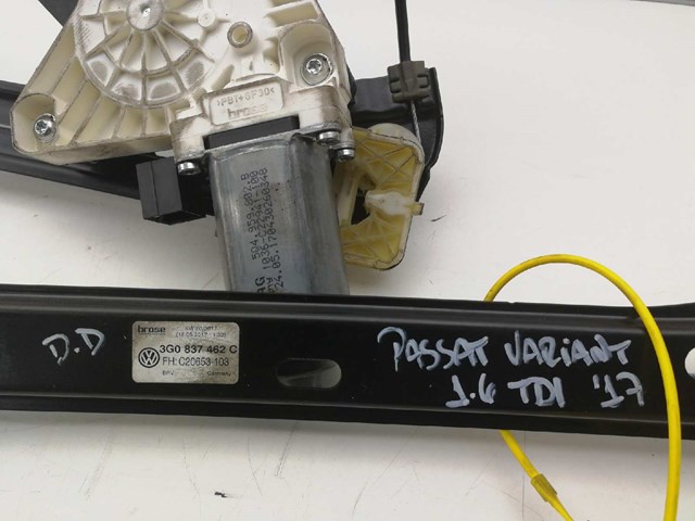 3G0837462C Стеклоподъемник передней правой двери купить Тернополь