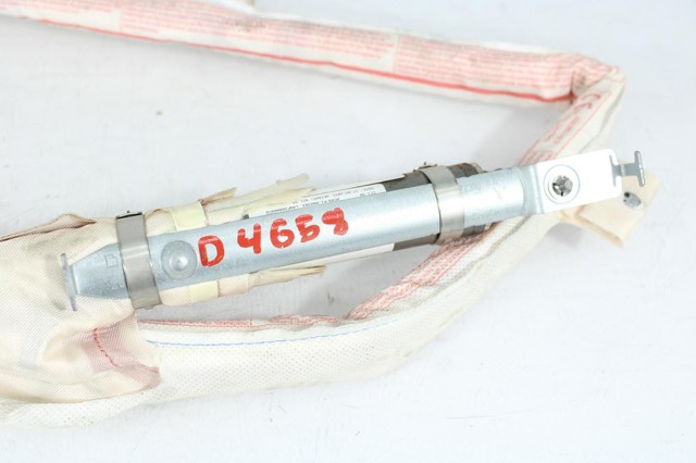 3G0880742E Шторка боковая, правая купить Львов